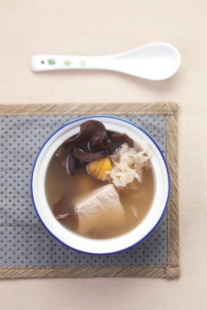 雙耳栗子燉雞
